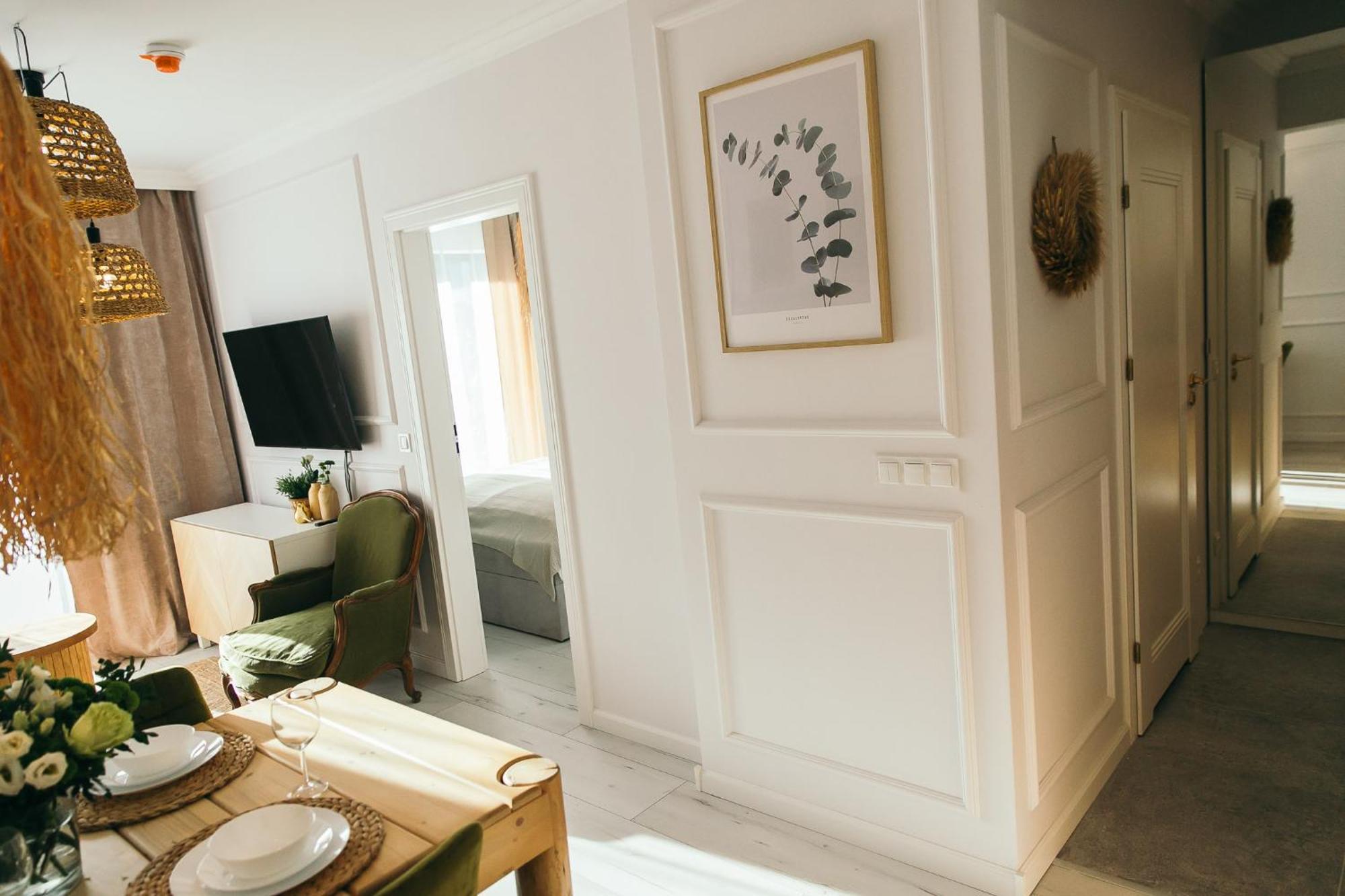 Apartament Uroczy Belle View シクラルスカ・ポレンバ エクステリア 写真